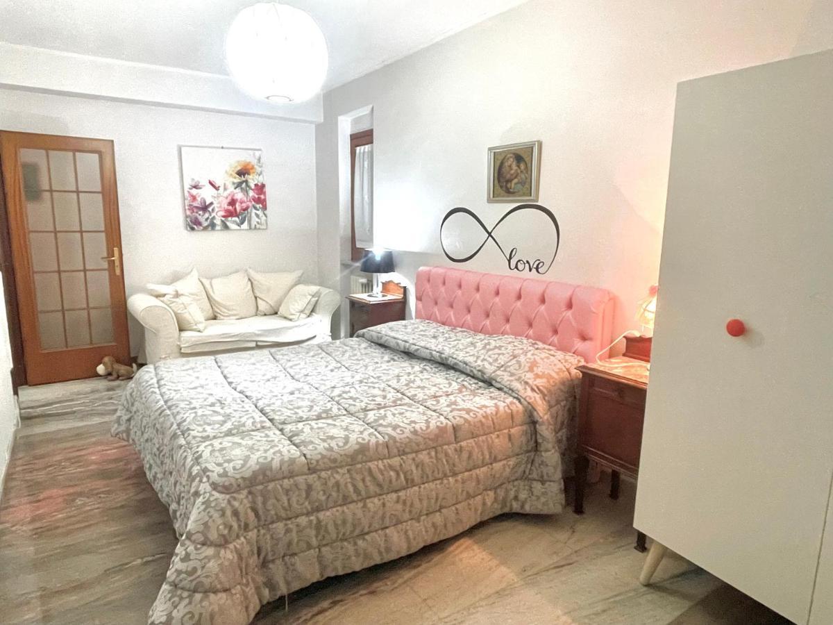 La Vie En Rose Mattinata Apartment Exterior foto